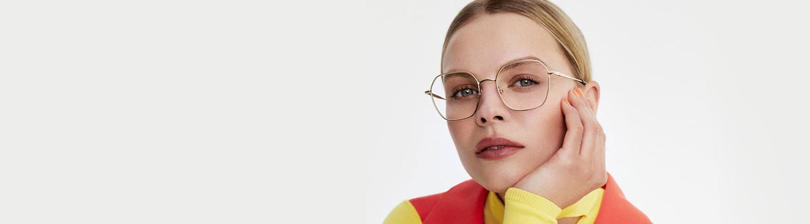 banner-ochelari-de-vedere-dama-desktop