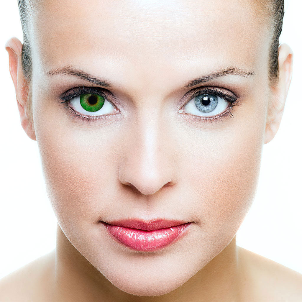 Bausch + Lomb Natural Colors Emerald Cu Dioptrii - OchelariDirect