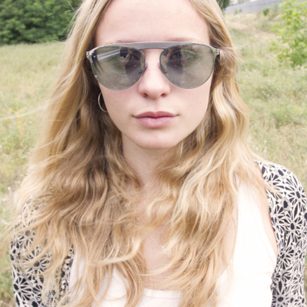 ic! Berlin Meike B Black-Matt-Gold-Polarized - OchelariDirect